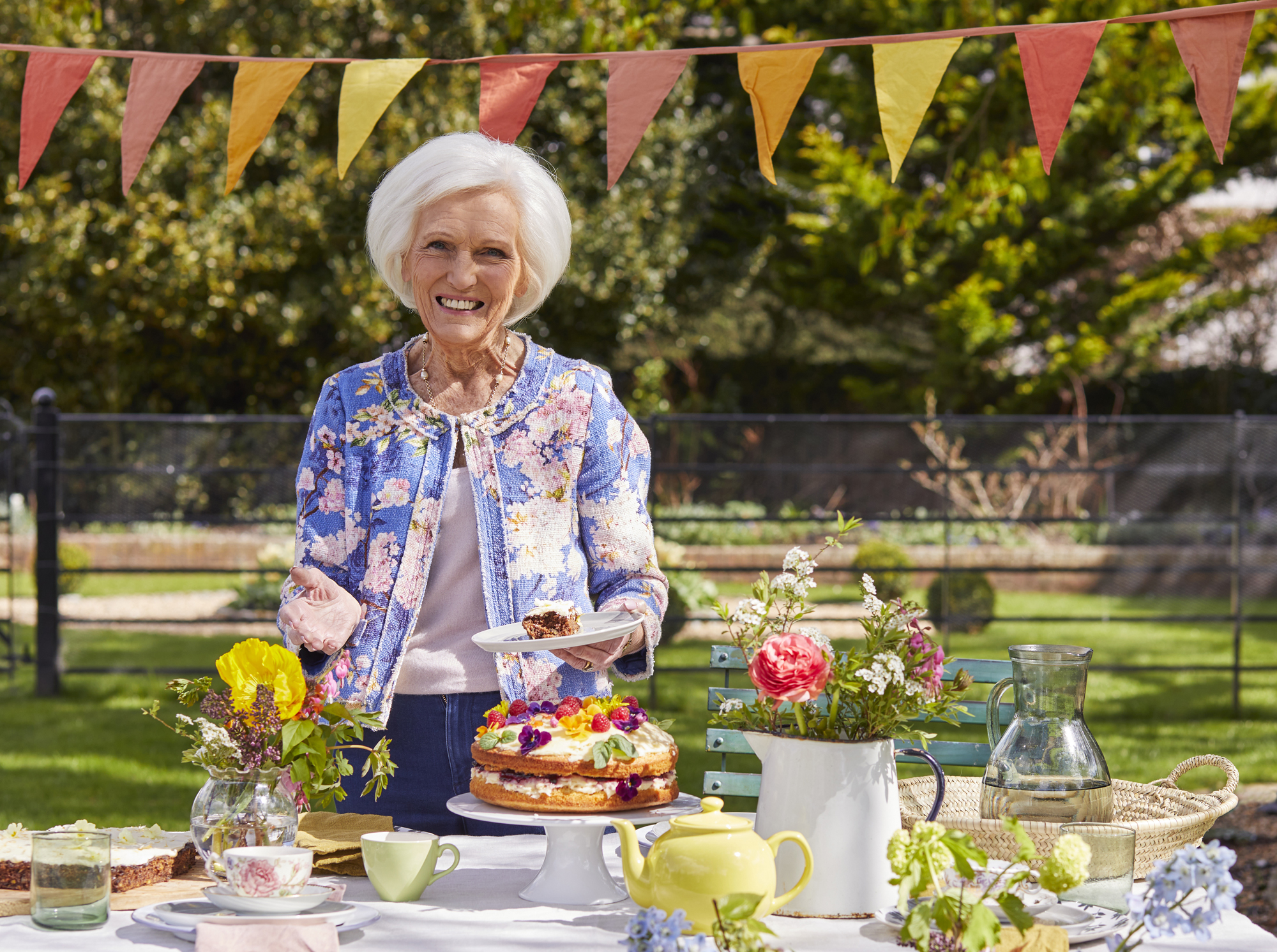 Mary Berry launches our Great British Garden Party