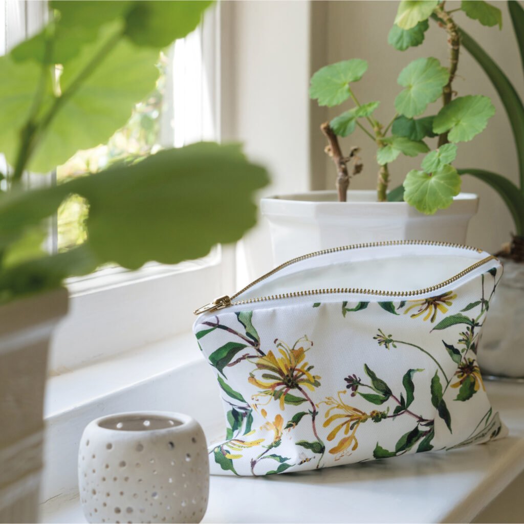 Emma Bridgewater Honeysuckle Cosmetic Bag