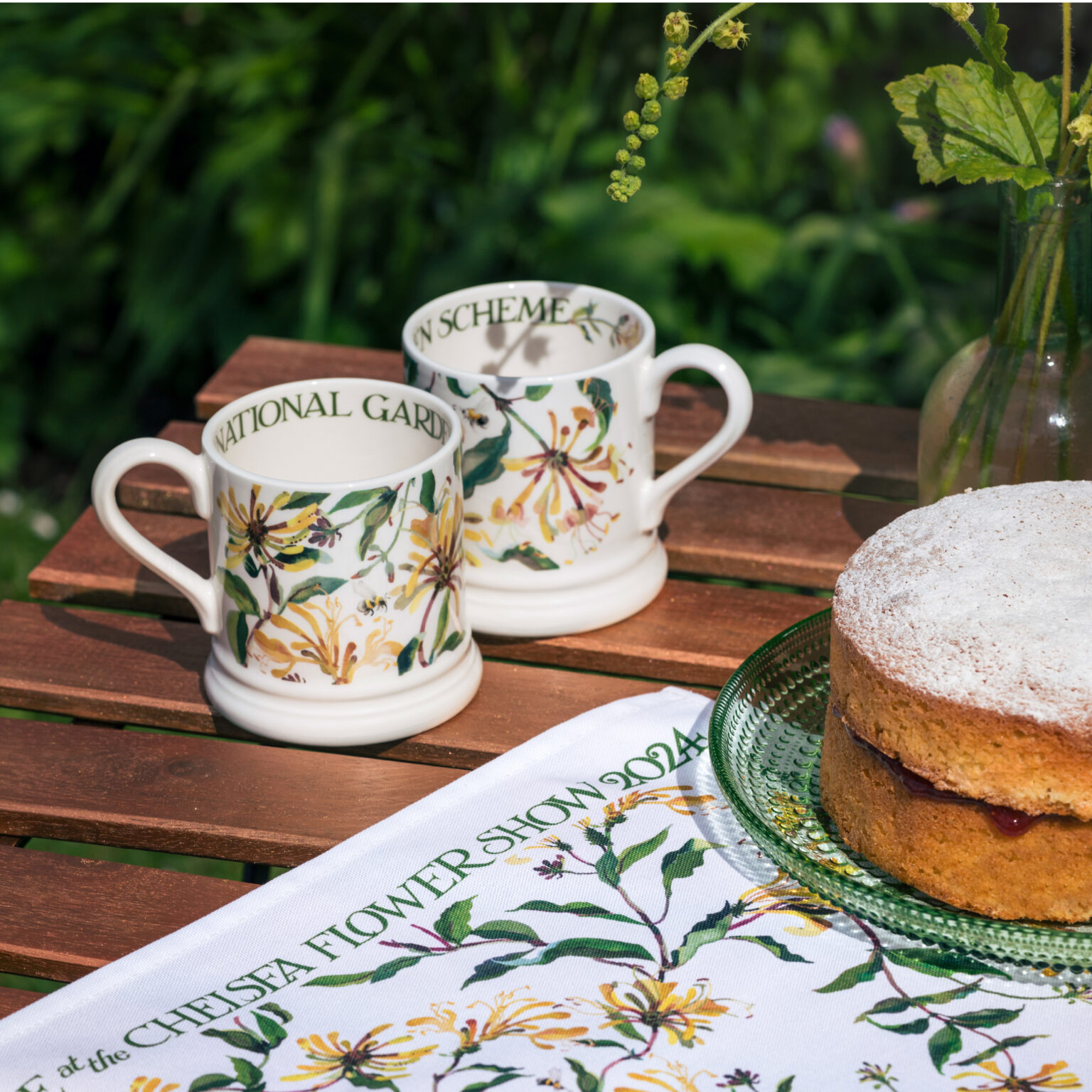 Emma Bridgewater Honeysuckle Half Pint Mug National Garden Scheme