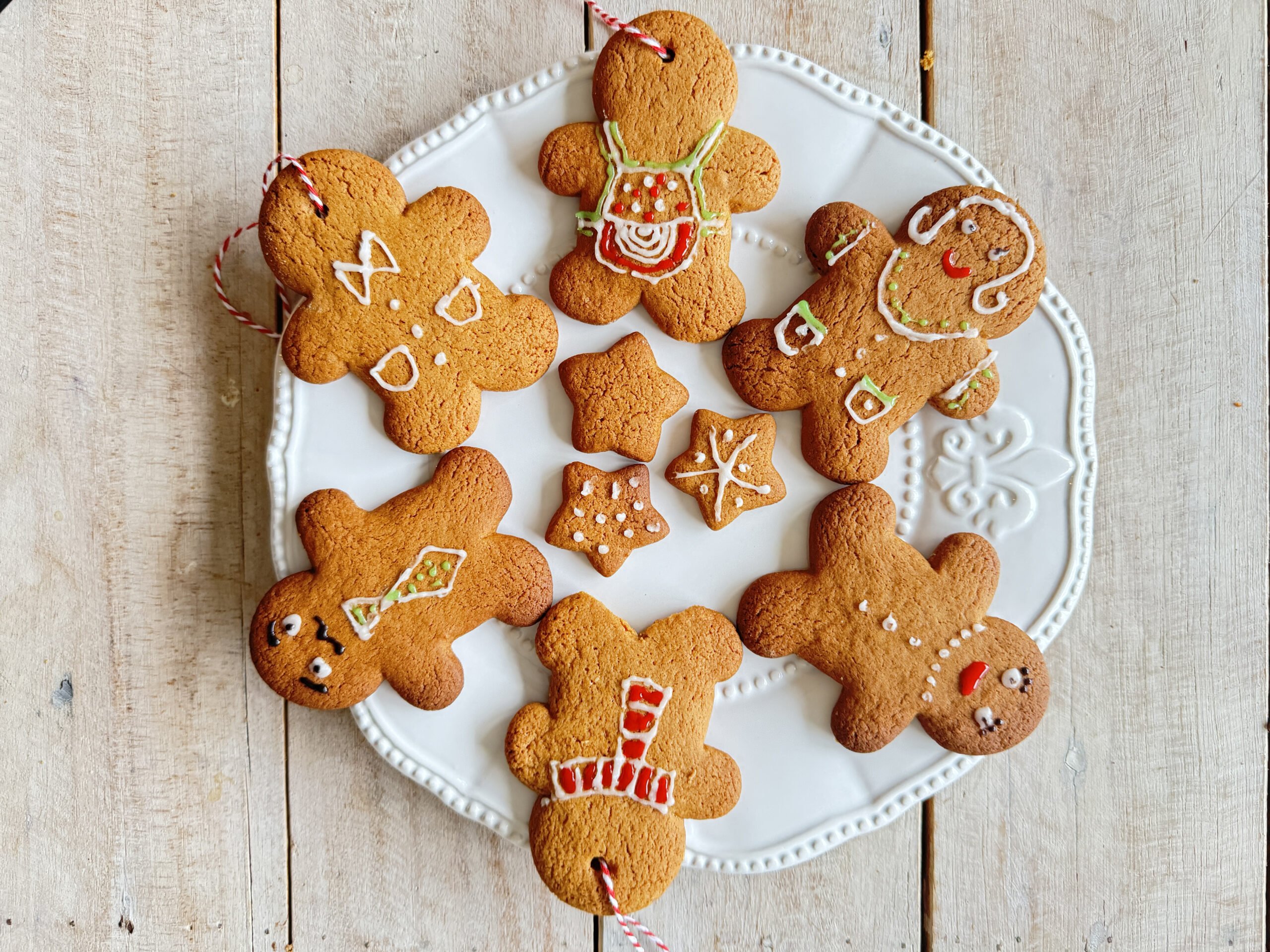 Gingerbread on a plate